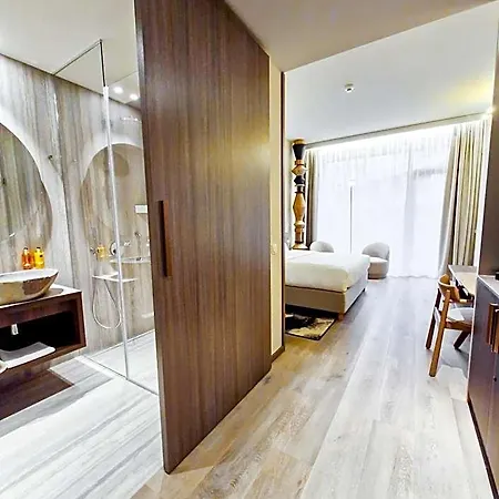 Glar Conference & Hotel